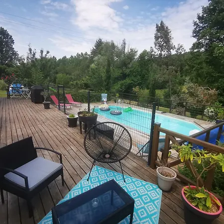 Maison Architecte En Bois Avec Piscine Et Jacuzzi Villa Pruille-l'Eguille
